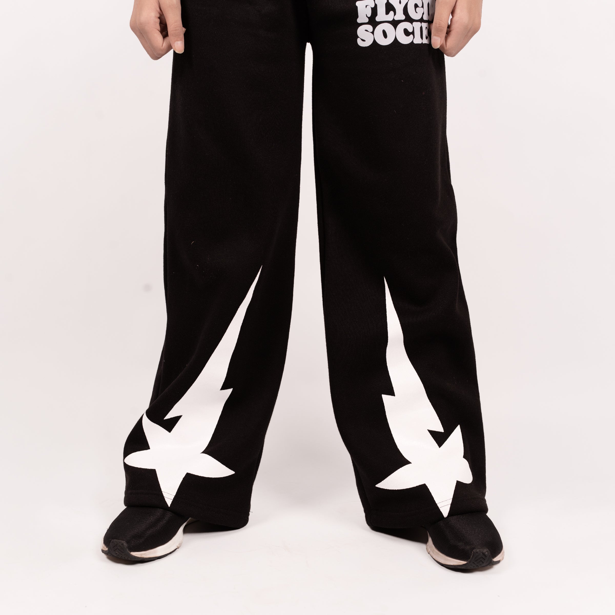 BLACK URBAN STAR OVERSIZED CO ORD SETS