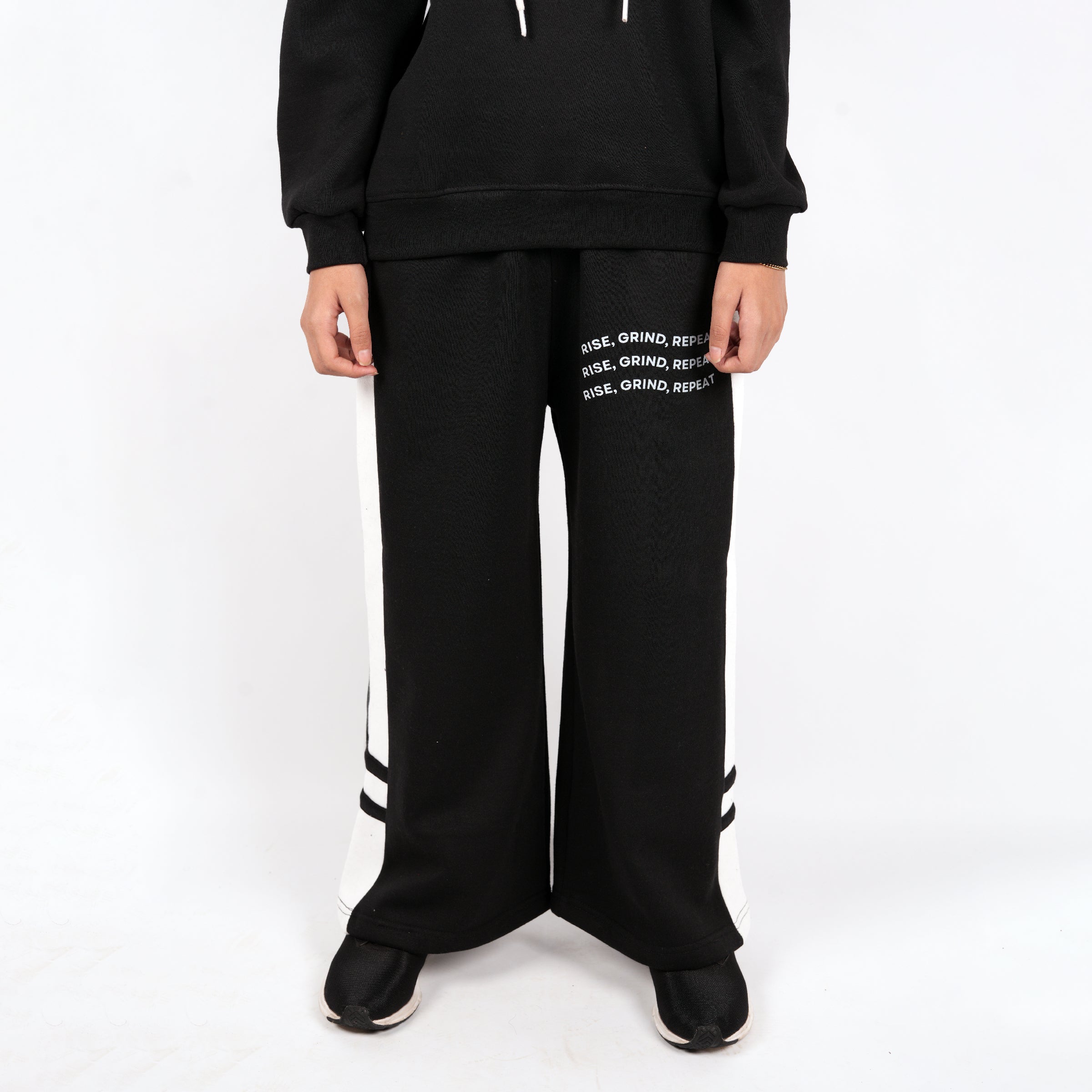 BLACK - MINI ROYALE CO ORD SETS